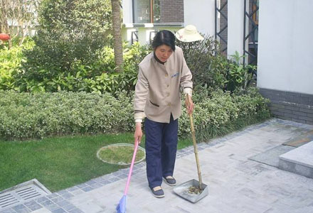 小(xiao)區(qū)(qu)保(bao)潔(jie)服(fu)務(wù)