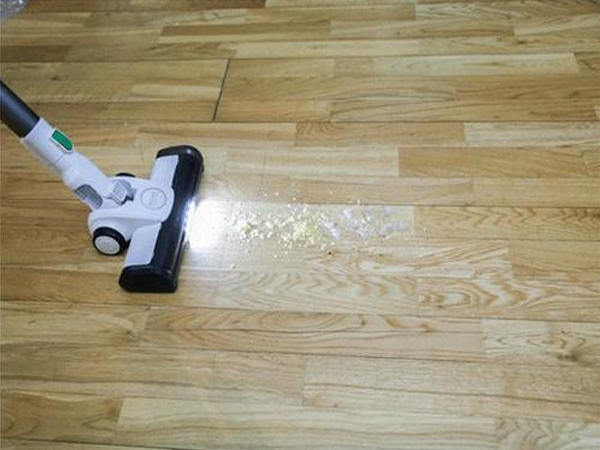 東莞(guan)清(qing)潔(jie)公司(si)認(rèn)準(zhǔn)(zhun)亮(liang)佳(jia)清潔